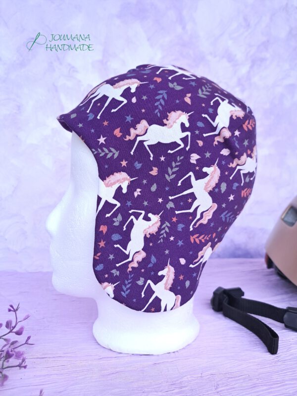 Helmmütze lila Einhorn