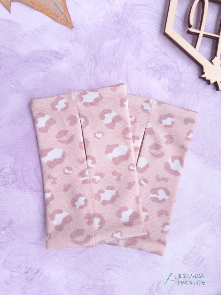 Pulswärmer Leo Sand Beige für Kinder mit Daumenloch